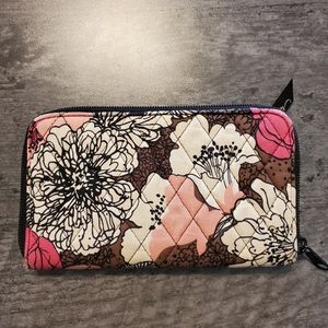 Vera Bradley clutch wallet